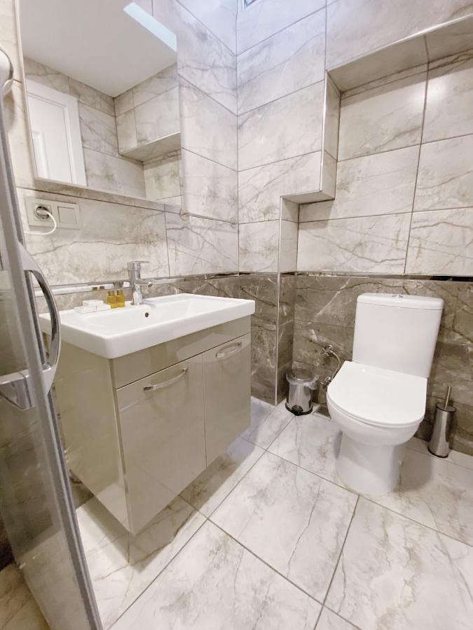 First Apart Apartment Istanbul Ngoại thất bức ảnh
