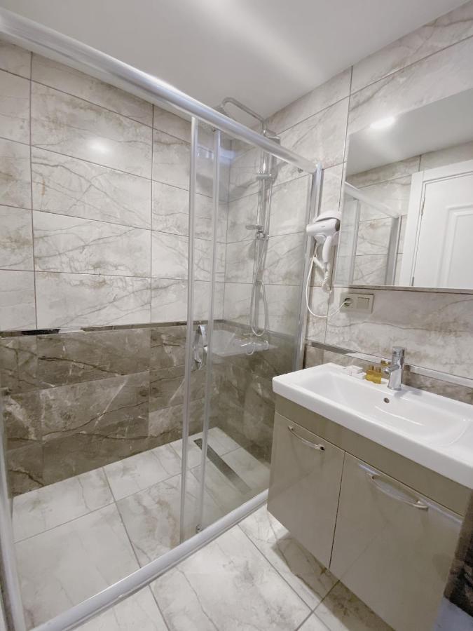 First Apart Apartment Istanbul Ngoại thất bức ảnh